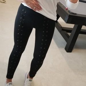 Black Kris Cross Leggings